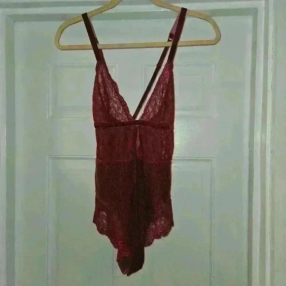 NWT Adore Me Womens Lacy Lingerie Bodysuit Deep Red Size Small - Picture 8 of 9